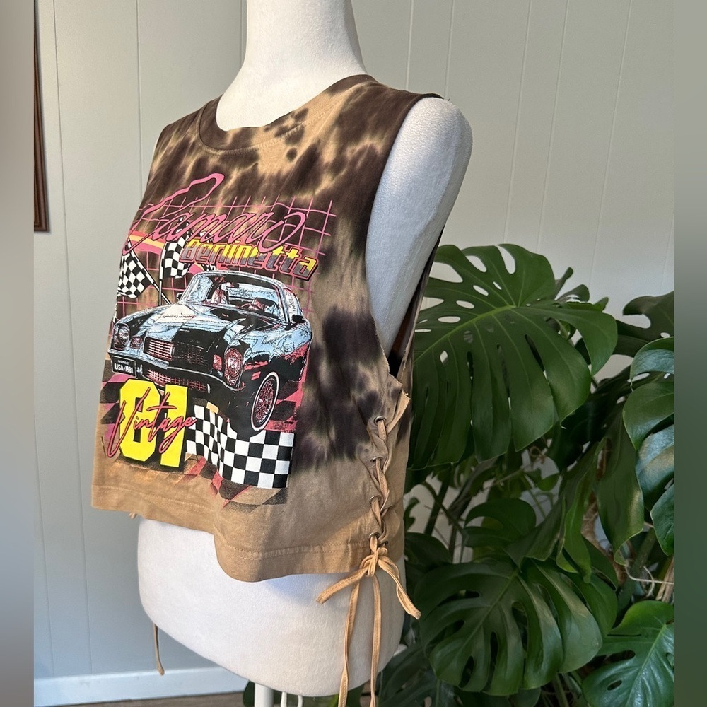 #9) Chemistry Camaro tie die tee Size M like new